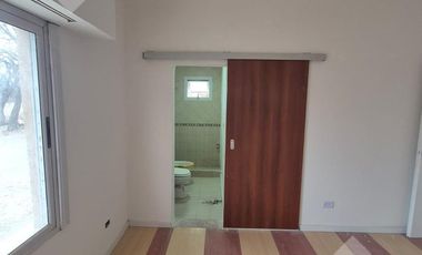 Venta Casa 3 Dormitorios - Bº El Vergel - Centenario