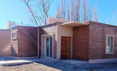 Venta Casa 3 Dormitorios - Bº El Vergel - Centenario