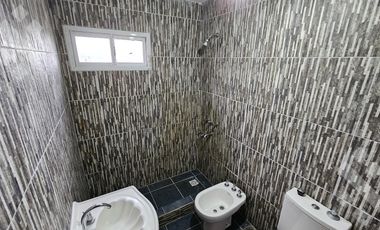 VENTA \Casa 4 dormitorios \Loteo Nueva Era \Cinco Saltos