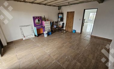 VENTA \Casa 4 dormitorios \Loteo Nueva Era \Cinco Saltos