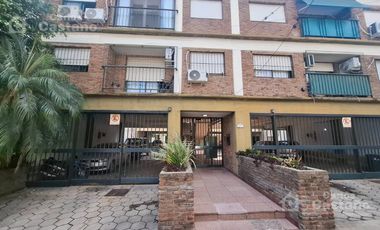 Exc. 3 Amb. con Balcón, Cochera Cubierta a 1/c de Av. Maipú