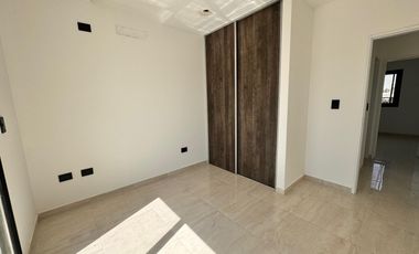 Casa en Santa Elisa, Pilar del este