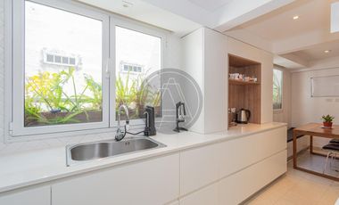 Departamento Penthouse 4 ambientes con terraza y cochera propia en alquiler Recoleta