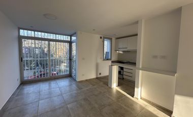 Departamento en 462 (Alvear) y 14a - City Bell