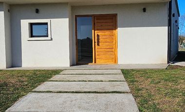 VENTA | CASA A ESTRENAR | ARENAS CHICO