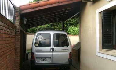 CHALET FRENTE A LA ESTACION MARMOL