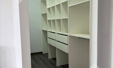 En Venta, Duplex de 3 Dormitorios, B. La Casona 2, Plottier