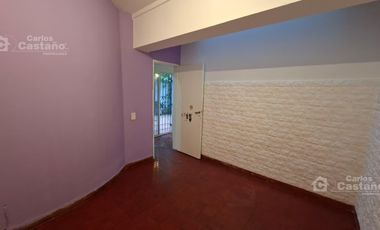 PH 3 Amb. con Fondo, Quincho, Piscina, Garaje y Terraza