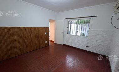 PH 3 Amb. con Fondo, Quincho, Piscina, Garaje y Terraza