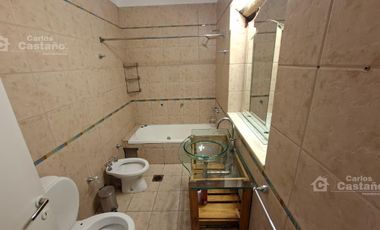 PH 3 Amb. con Fondo, Quincho, Piscina, Garaje y Terraza