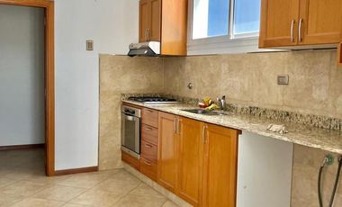 DEPARTAMENTO  CON 2 COCHERAS