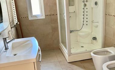 DEPARTAMENTO  CON 2 COCHERAS