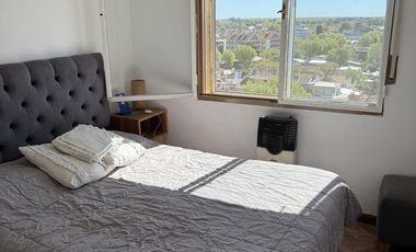 Departamento de 3 dormitorios en piso alto con vista abierta