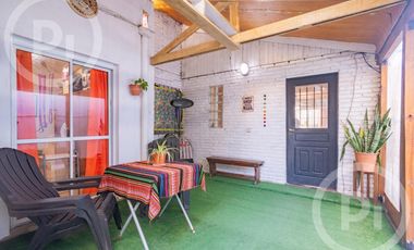 Local comercial amplio más vivienda de 4 dormitorios en VENTA