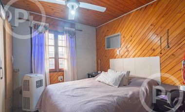 Local comercial amplio más vivienda de 4 dormitorios en VENTA