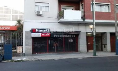 Hipólito Yrigoyen N° 7450