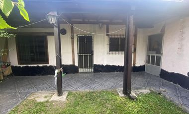 CASA EN VILLA ELISA 2 DORMITORIOS MAS LOCAL