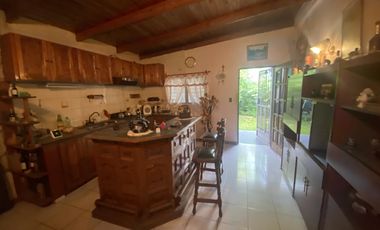 CASA EN VILLA ELISA 2 DORMITORIOS MAS LOCAL