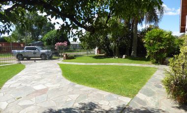 Casa en venta en Villa Elisa