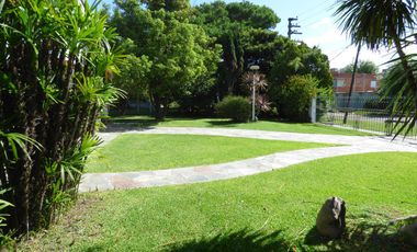 Casa en venta en Villa Elisa