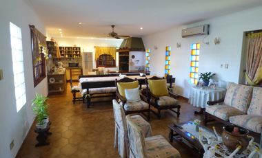 Casa en venta en Villa Elisa