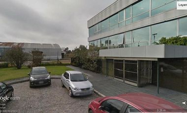 INMOBILIARIA COMODORO - VENDE EDIFICIO CORPORATIVO CON EXCELENTE RENTA..!