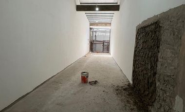 Local en Lanús Este