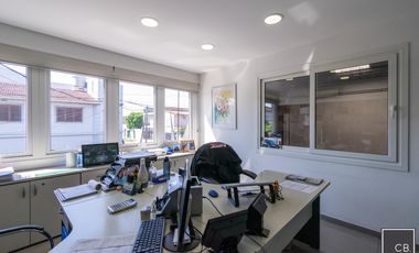 Galpon y oficinas en Ramos Mejia