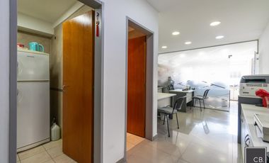 Galpon y oficinas en Ramos Mejia