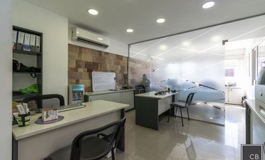 Galpon y oficinas en Ramos Mejia