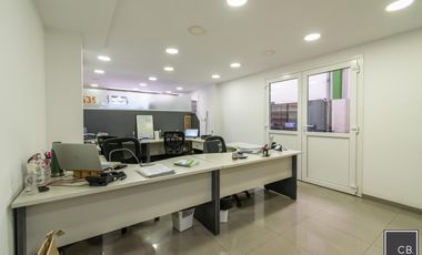Galpon y oficinas en Ramos Mejia