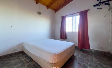 VENTA - Quinta con salón de eventos, hotel, casa de casero, pileta y canchas recreativas. Soldini.