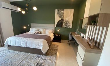 Casa amplia en venta con sotano en Zibata, Querétaro