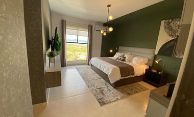 Casa amplia en venta con sotano en Zibata, Querétaro