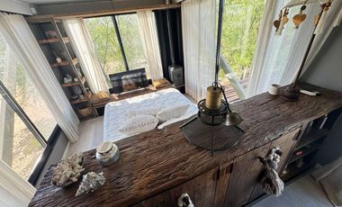 VENTA: Casa en la isla en Paraná Viejo de tres dormitorios con galería y muelle, amoblada. Rosario