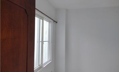 Apartamento en alquiler Remodelado | 2 habitaciones | 2 baños | 72 m²