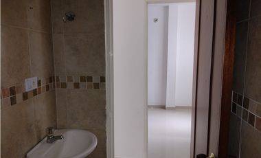Apartamento en alquiler Remodelado | 2 habitaciones | 2 baños | 72 m²