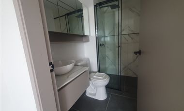 Se Renta apartamento en cerritos Pereira, acabados de lujo