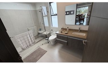 VENTA DE CASA CAMPESTRE EN ARMENIA, QUINDO, COLOMBIA