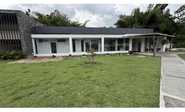 VENTA DE CASA CAMPESTRE EN ARMENIA, QUINDO, COLOMBIA