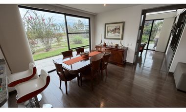 VENTA DE CASA CAMPESTRE EN ARMENIA, QUINDO, COLOMBIA