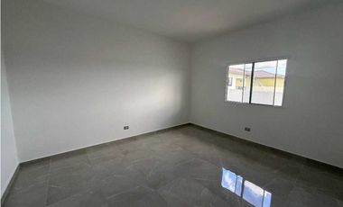 VENTA DE CASA EN ALTO BOQUETE   NUEVA A EXTRENAR
