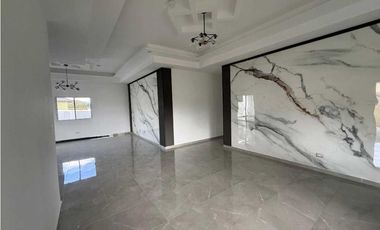 VENTA DE CASA EN ALTO BOQUETE   NUEVA A EXTRENAR