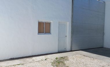 Venta Galpón Mas Local. Zona Alió y Ayacucho