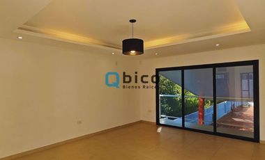 Casa en venta c/ cochera en Oberá