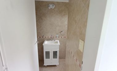 ALQUILER MONOAMBIENTE IMPERDIBLE EN MORON SUR