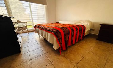 Casa en una plata c/ gran jardín venta en Saavedra