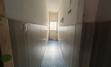 CASA EN VENTA EN LANÚS OESTE