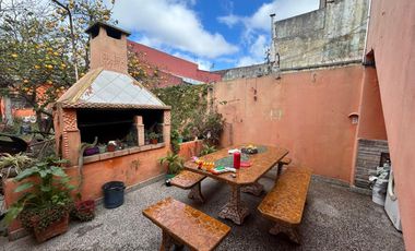 CASA EN VENTA EN LANÚS OESTE