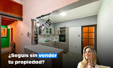 Casa de Tres Dormitorios en Venta en Capitan Bermudez con cochera y patio
